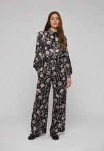Load image into Gallery viewer, Dea Kudibal Margit Shirt with Strings