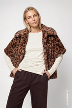 Load image into Gallery viewer, Monari Faux fur jacket with leopard print