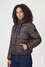 Load image into Gallery viewer, Monari Quilted Jacket with Leopard Pattern