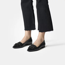 Load image into Gallery viewer, Paul Green 1045 in Black