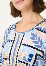 Load image into Gallery viewer, Olsen Floral Print T-Shirt