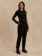Load image into Gallery viewer, Varley Edna Long Sleeve Fitted Tee in Black