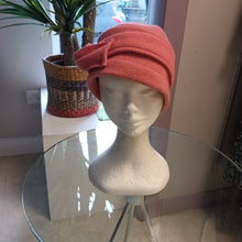 Load image into Gallery viewer, SEEBERGER boiled wool toque with knot in coral
