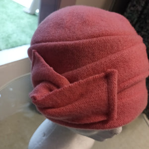 SEEBERGER boiled wool toque with knot in coral