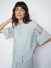 Load image into Gallery viewer, Mos Mosh Rooma Shirt in Blue