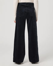 Load image into Gallery viewer, Paige Anessa 31' Wide Leg Pant in Navy Corduroy