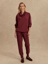 Load image into Gallery viewer, Varley Betsy Sweat in New Maroon
