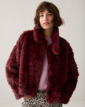 Load image into Gallery viewer, Summum Jacket in Soft Faux Fur