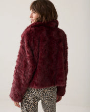 Load image into Gallery viewer, Summum Jacket in Soft Faux Fur