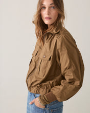 Load image into Gallery viewer, Summum Taffeta Bomber Jacket