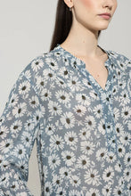 Load image into Gallery viewer, Luisa Cerano Blouse with Smart Flower Print