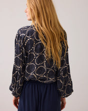 Load image into Gallery viewer, Summum Slightly Shiny Top with Print