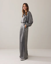 Load image into Gallery viewer, Summum Metallic Blouse with Diamonds