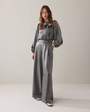 Load image into Gallery viewer, Summum Metallic Blouse with Diamonds