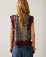 Load image into Gallery viewer, Summum Plaid Top