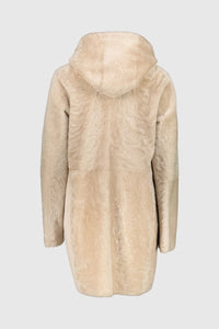 Ventcouvert Reversible Lambskin Coat in Camel