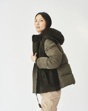Load image into Gallery viewer, Ventcouvert Bi Material Down Jacket