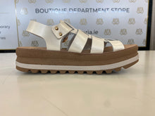 Load image into Gallery viewer, Fantasy APRIL in White