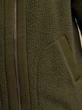 Load image into Gallery viewer, Varley Fey Relaxed Fleece in Racing Olive