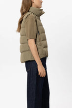 Load image into Gallery viewer, Luisa Cerano Taffeta Vest in Salbei
