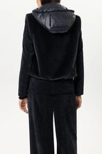 Load image into Gallery viewer, Luisa Cerano Faux Fur-Effect Vest in Winter Navy