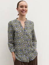 Load image into Gallery viewer, Emme Giurato Blouse in Periwinkle Blue