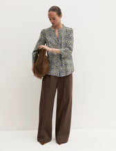 Load image into Gallery viewer, Emme Giurato Blouse in Periwinkle Blue