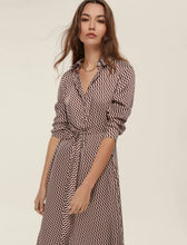 Load image into Gallery viewer, Emme Comma Printed Dress in Bordeaux