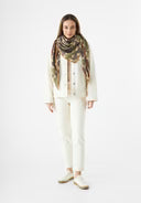 Load image into Gallery viewer, Codello Triangular scarf in Scandi look in Green