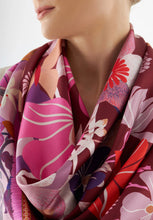 Load image into Gallery viewer, Codello Flower Printed Silk Scarf in Pink