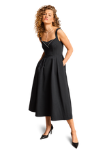Load image into Gallery viewer, Riani Japan Taffeta Dress in Black