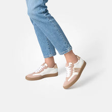 Load image into Gallery viewer, Paul Green 5437 Trainers in White