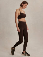 Load image into Gallery viewer, Varley Assure High-Rise Legging 28" in Coffee Bean