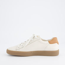 Load image into Gallery viewer, Paul Green Maincalf in Ivory/Cuoio