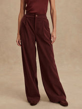 Load image into Gallery viewer, Varley Floris Wide-Leg 29.5" in Decadent Chocolate