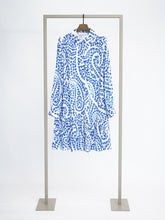 Load image into Gallery viewer, Herzen Dress 6058 in Blue White