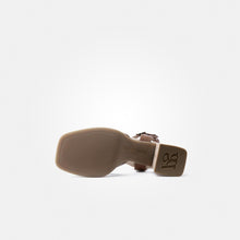 Load image into Gallery viewer, Paul Green Sandal 6073 in Tan