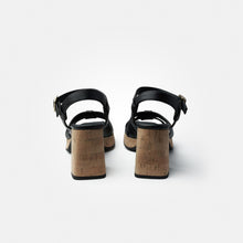Load image into Gallery viewer, Paul Green Sandal 6073 in Black