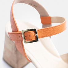 Load image into Gallery viewer, Paul Green Sandal 6073 in Orange