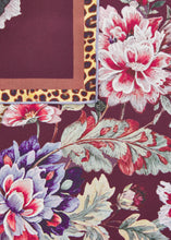 Load image into Gallery viewer, Codello Silk Scarf with Floral Pattern and Leopard