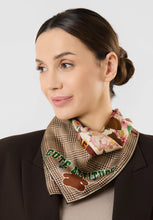 Load image into Gallery viewer, Codello Silk Shawl with Teddy Bear Motif