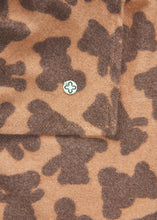 Load image into Gallery viewer, Codello Triangle Scarf with Teddy Print