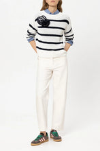 Load image into Gallery viewer, Luisa Cerano Authentic Barrel-Leg Jeans in Cream