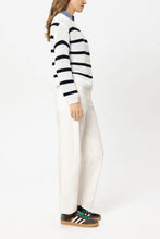 Load image into Gallery viewer, Luisa Cerano Authentic Barrel-Leg Jeans in Cream
