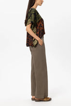 Load image into Gallery viewer, Luisa Cerano Wide-Leg Denim in Muskat