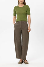 Load image into Gallery viewer, Luisa Cerano Barrel-Leg Denim in Muskat