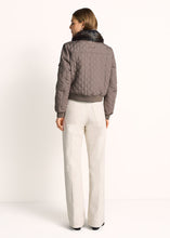Load image into Gallery viewer, Riani Quilted Jacket with Faux Fur Collar
