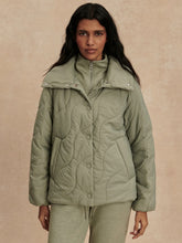 Load image into Gallery viewer, Varley Fabia Quilted Jacket in Shadow