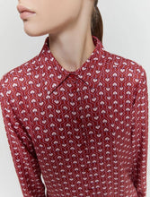 Load image into Gallery viewer, iBlue Fate Slinky Shirt in Red Heart Print
