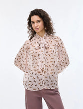 Load image into Gallery viewer, iBlues Secolo Blouse in Pink Tiger Print